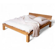 Massivholzbett YARON - straight