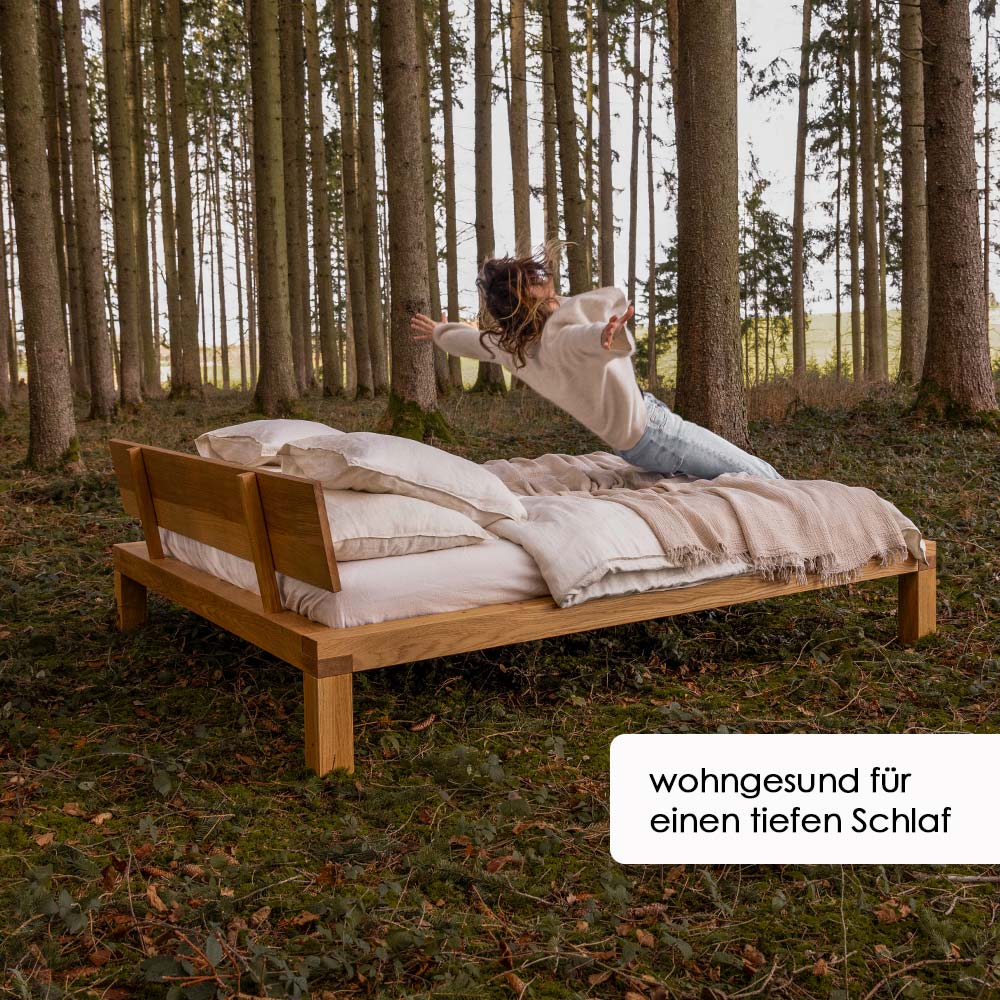 Massivholzbett YARON - straight